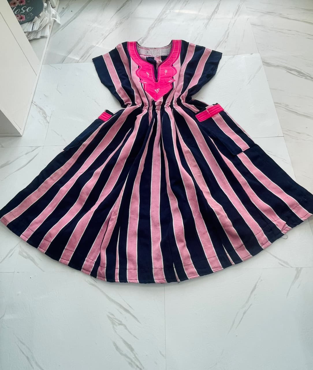 Women’s Fugu/Smock Dress — photo 1. Sefa Fabrics, Accra, Ghana.